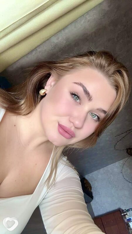 Vladislava, 21, Киеве — анкета №3951159
