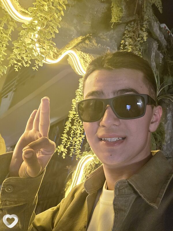 Далер, 19, Пскове — анкета №3950816