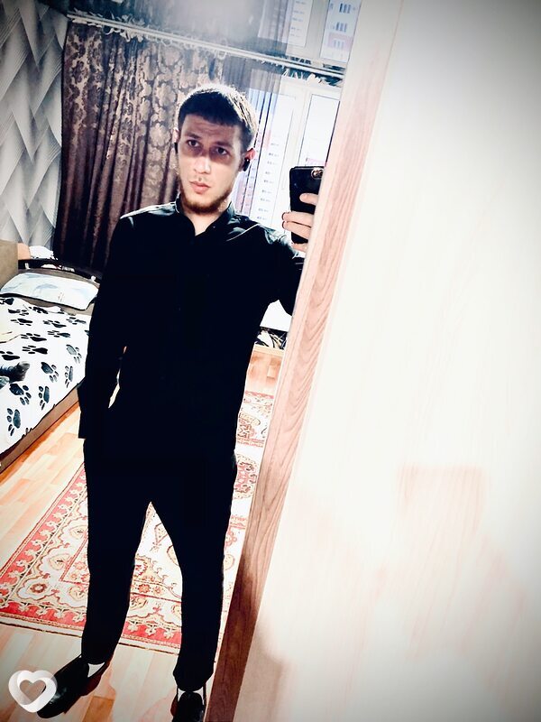 Роберт, 29, Волжском — анкета №3952823