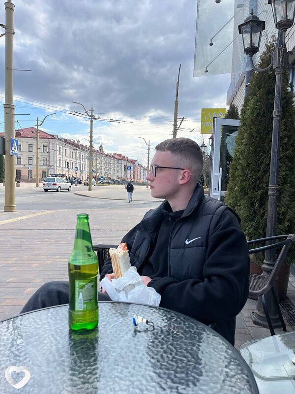 Максим, 22, Гродно — анкета №3953114
