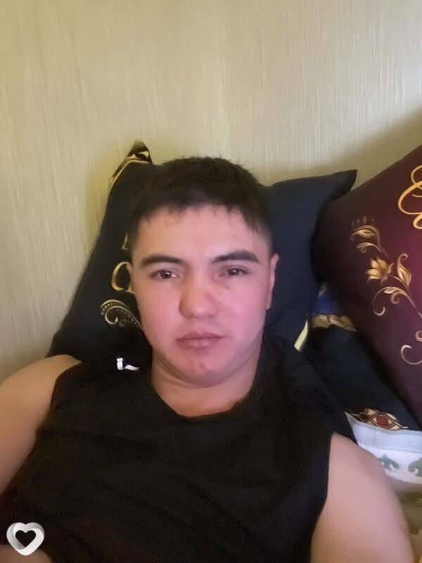 Артур, 23, Великих Луках — анкета №3953313