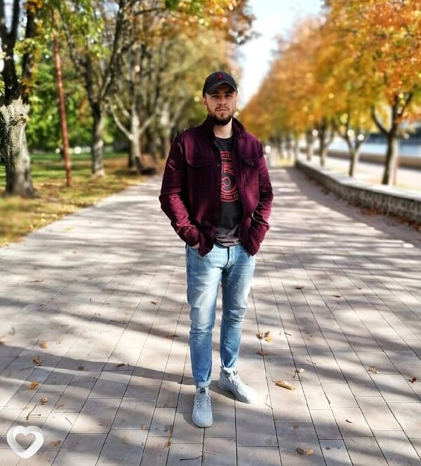 Артём, 30, Саратове — анкета №3954208