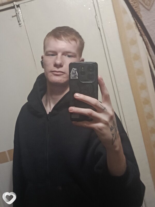 Сергей, 21, Новокузнецке — анкета №3954923
