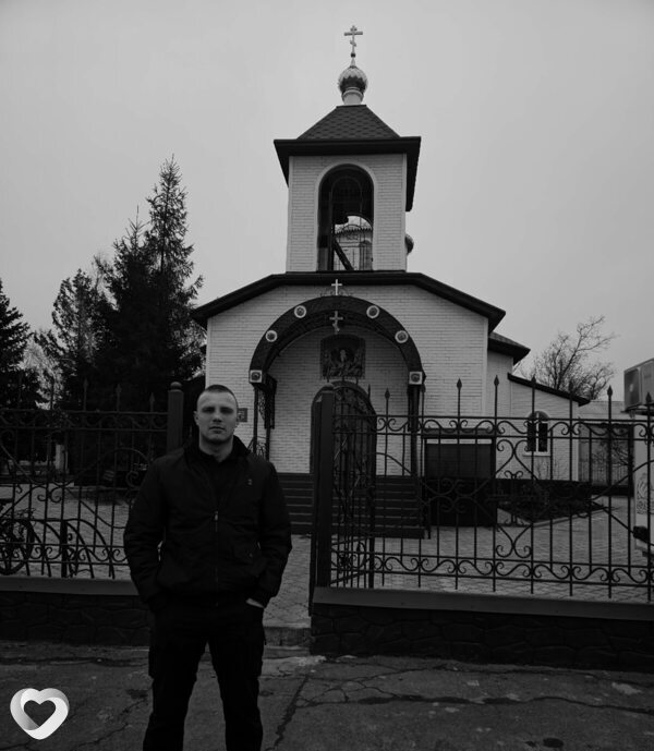 Антон, 21, Мариуполе — анкета №3955361