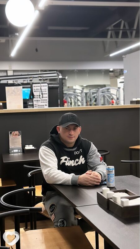 Сергей, 31, Старом Осколе — анкета №3957402
