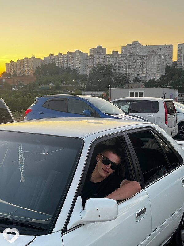 Виталя, 21, Владивостоке — анкета №3957759