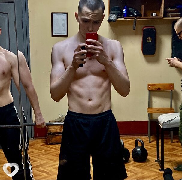 Данил, 20, Сургуте — анкета №3957889