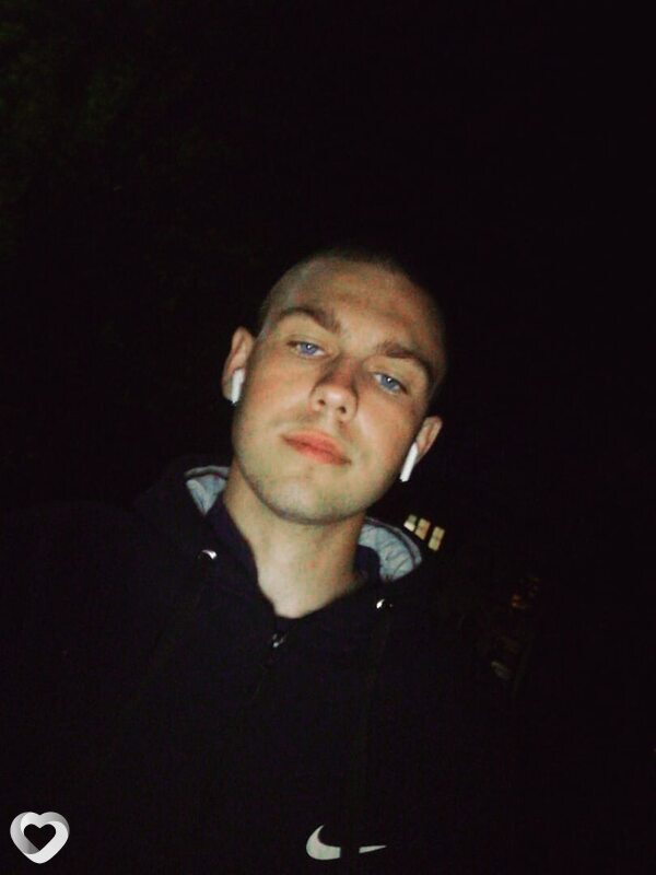 Юра, 27, Каспийске — анкета №3958700