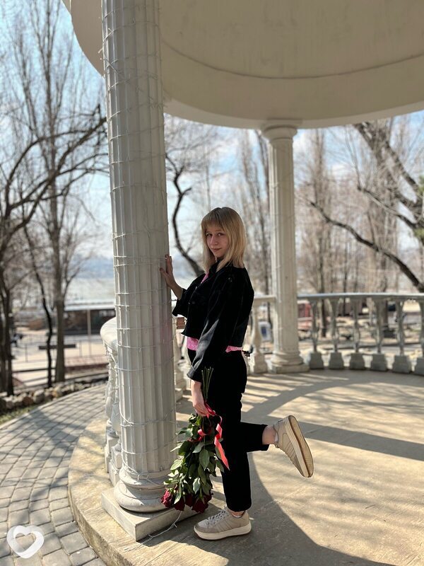 Хуся, 19, Воронеже — анкета №3958512