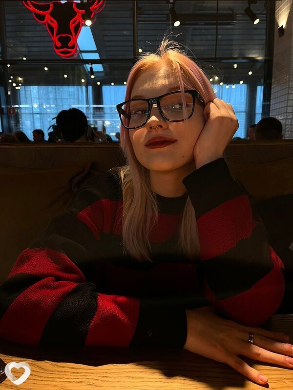 Полина, 20, Москве — анкета №3959177