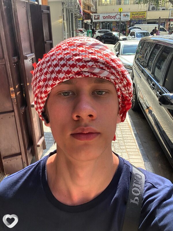 Данил, 19, Новосибирске — анкета №3959753
