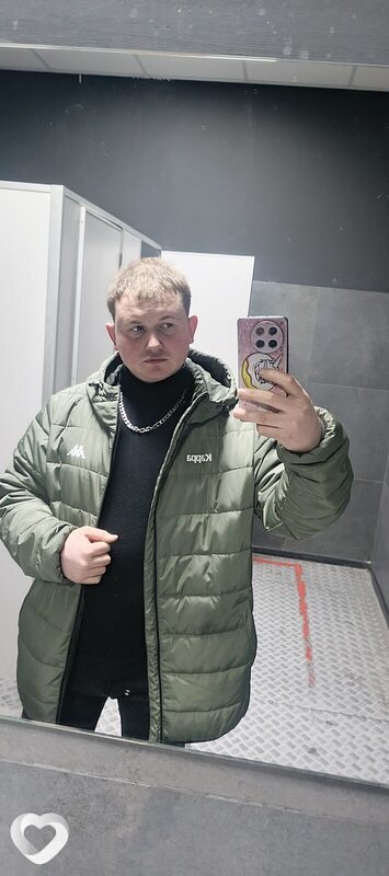 Владислав, 23, Орёл — анкета №3959537