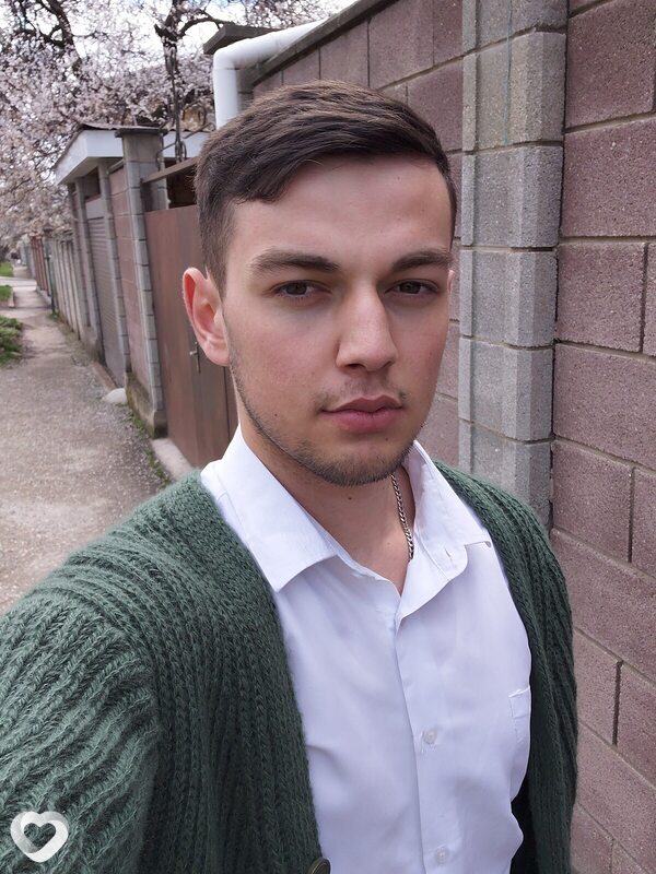 Эльдар, 19, Симферополе — анкета №3959855
