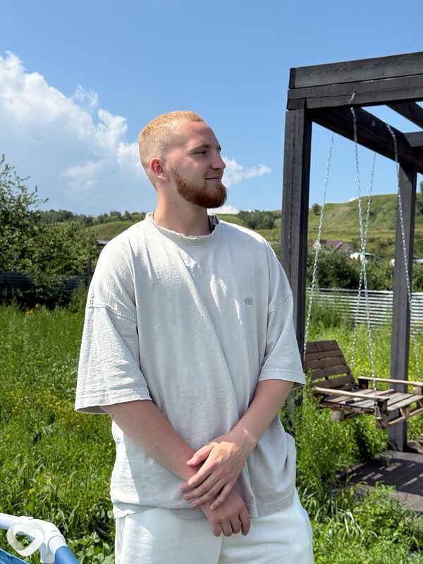 Артем, 23, Красноярске — анкета №3960584