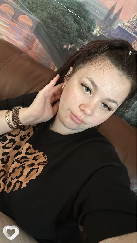 Валерия, 23, Комсомольске-на-Амуре — анкета №3961415