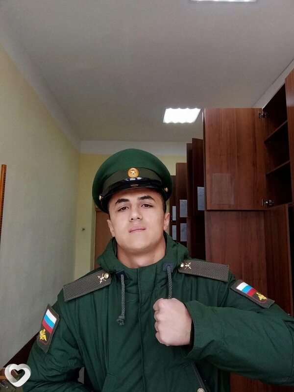 Парвин, 26, Екатеринбурге — анкета №3961817