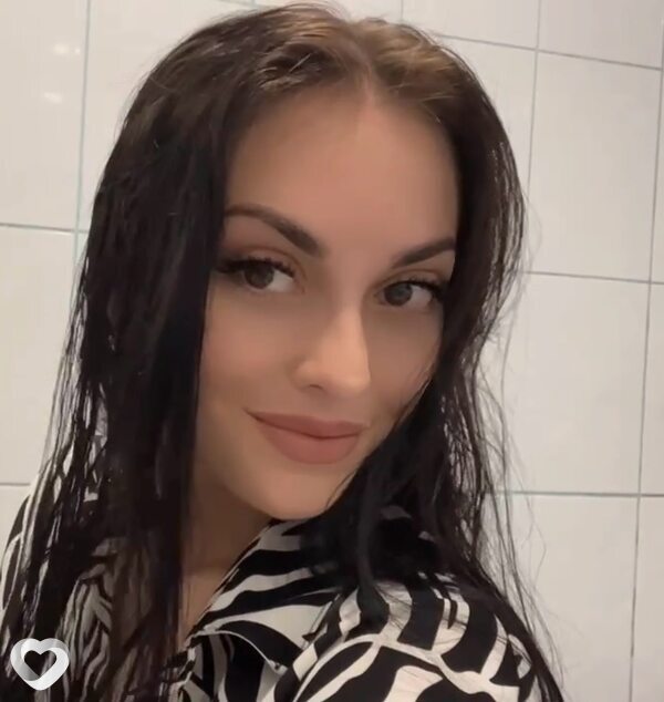 Виктория, 22, Керчи — анкета №3963695