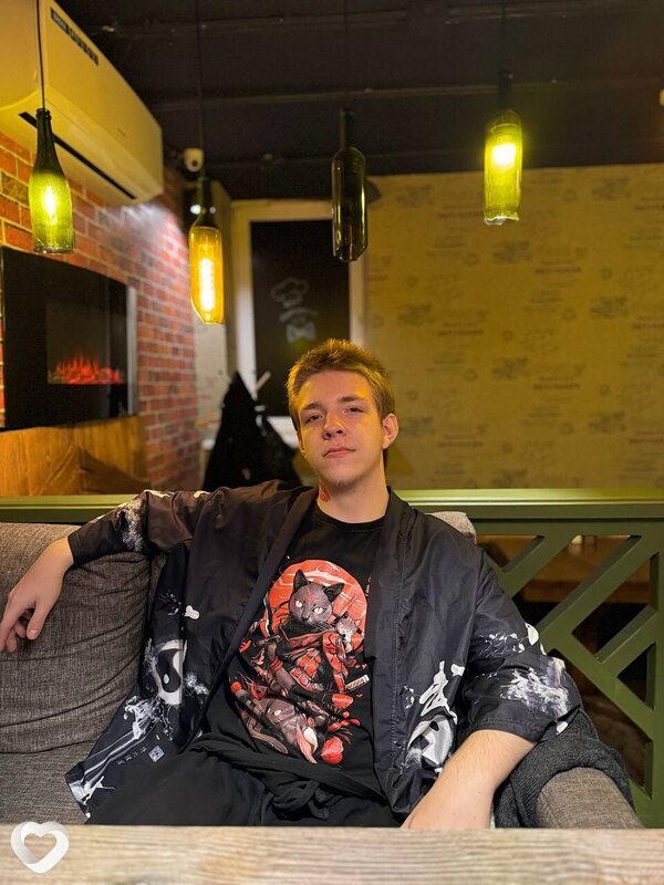 Дмитрий, 21, Краснодаре — анкета №3961790
