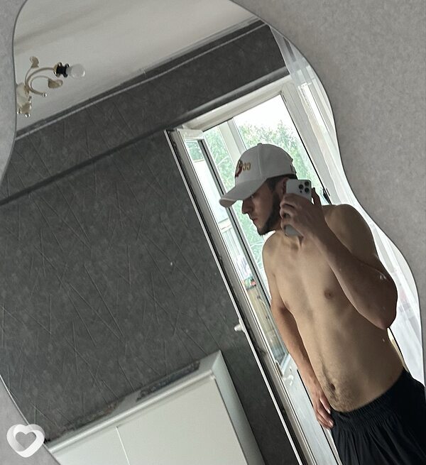 Азербайджанский, 22, Юрге — анкета №3962654