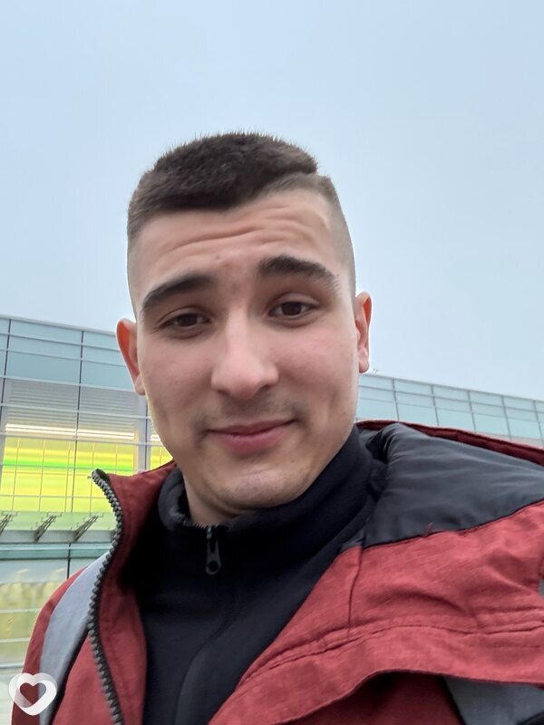 Макар, 24, Екатеринбурге — анкета №3962376