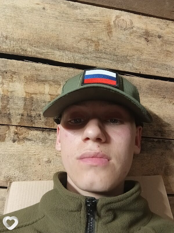 Даня, 19, Новочеркасске — анкета №3962344