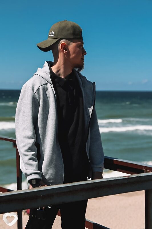Анатолий, 26, Калининграде — анкета №3962989