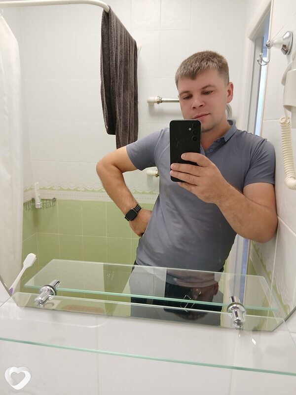 Максим, Очер