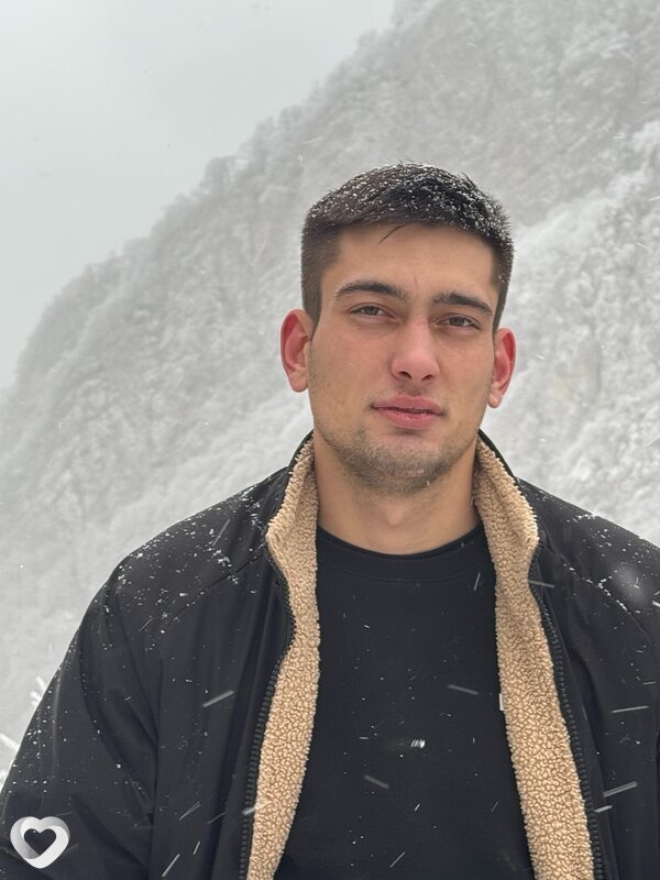 Виктор, 23, Астрахани — анкета №3962850