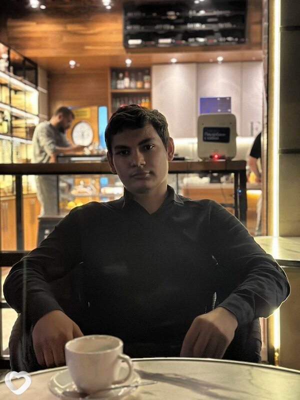 Максим, 21, Краснодаре — анкета №3963249