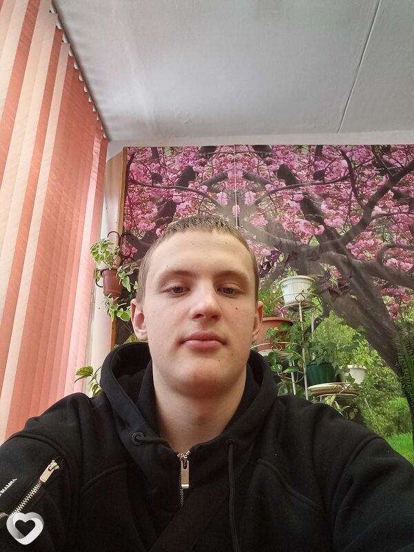 Кирилл, 26, Новосибирске — анкета №3963383