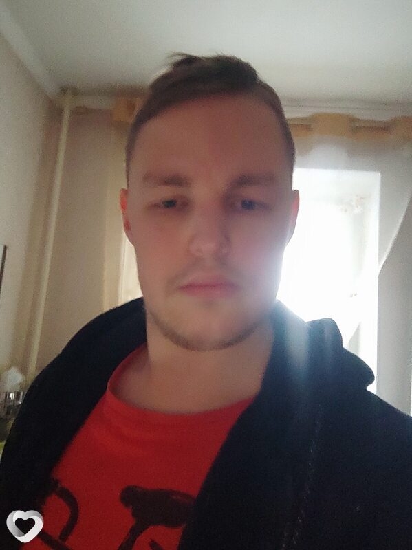 Евгений, 26, Чернигове — анкета №3963666