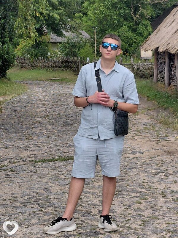 Матвей, 20, Киеве — анкета №3964266