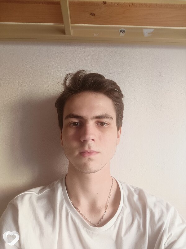 Алексей, 18, Томске — анкета №3964621