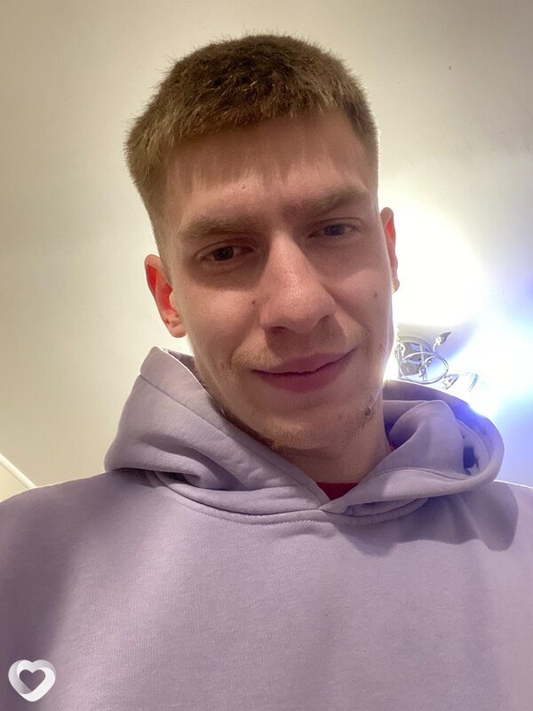 Алекс, 21, Пинске — анкета №3964860