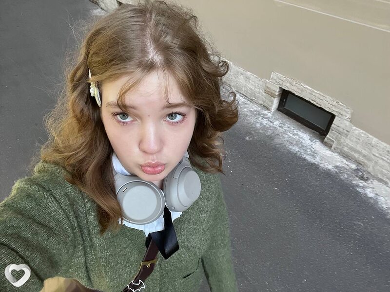 Анна, 19, Санкт-Петербурге — анкета №3965047