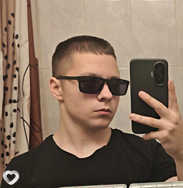Ярослав, 21, Санкт-Петербурге — анкета №3965203