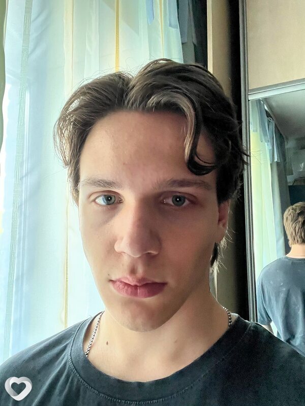 Кирилл, 20, Кургане — анкета №3965205