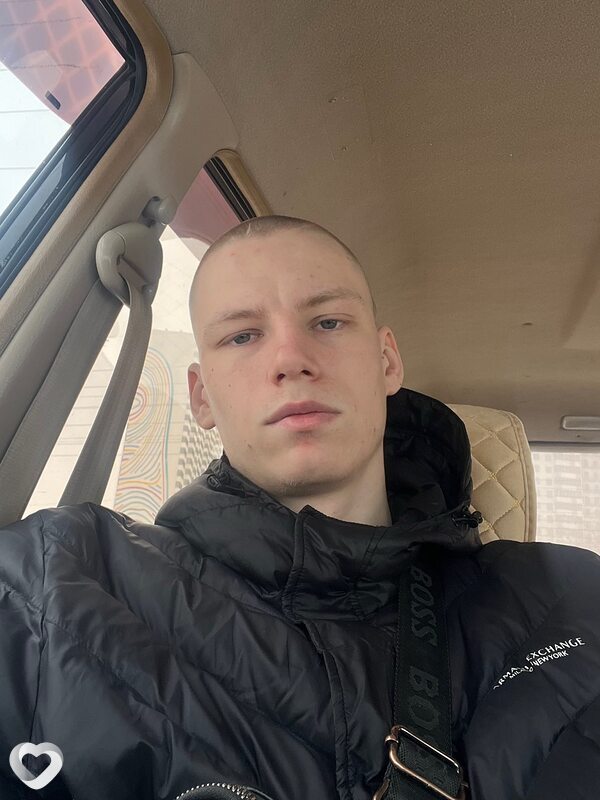 Роман, 21, Новосибирске — анкета №3965418