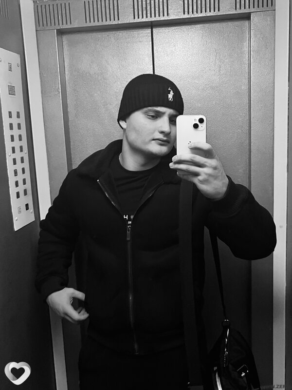 Николай, 22, Москве — анкета №3965539