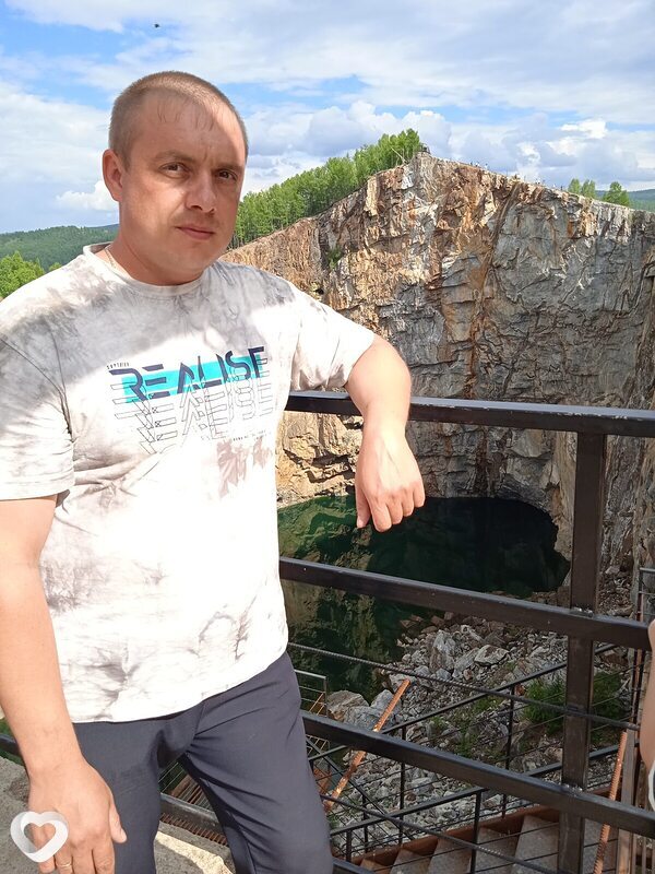 Петр, 38, Черногорске — анкета №3966012