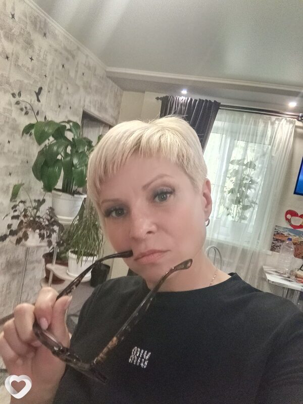 Ника, Сафоново