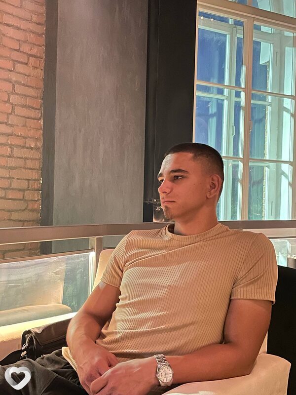 Александр, 20, Оренбурге — анкета №3966723