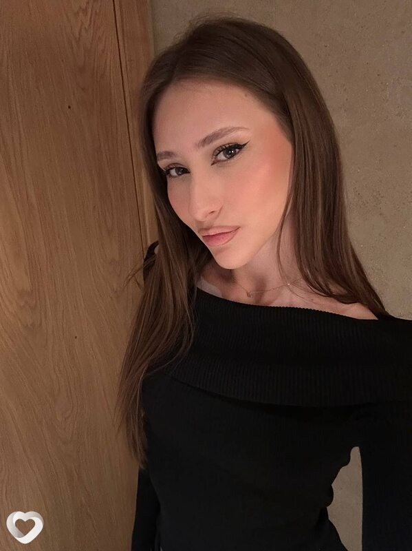 Вика, 22, Тольятти — анкета №3968536