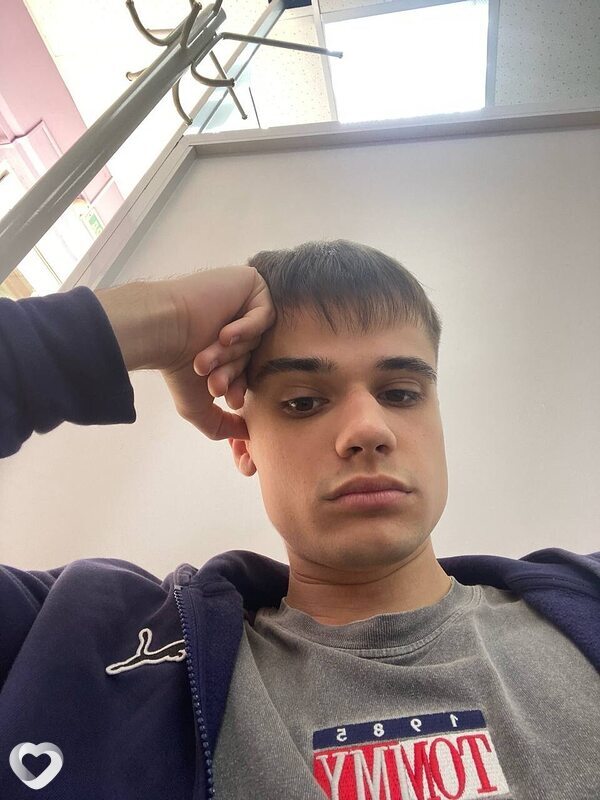 Юрий, 23, Москве — анкета №3969071