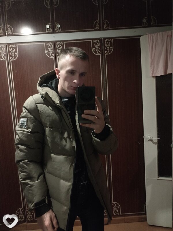 Вова, 22, Солигорске — анкета №3970135