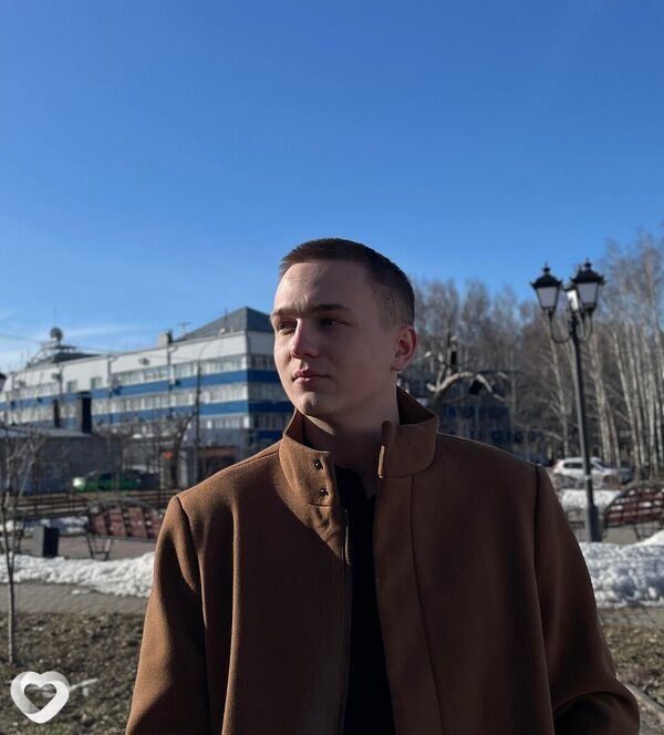 Николай, 22, Томске — анкета №3969685