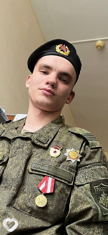 Дмитрий, 20, Новосибирске — анкета №3969477