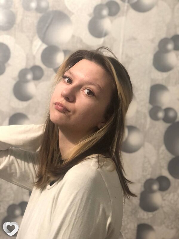 Юля, 20, Бобруйске — анкета №3970207