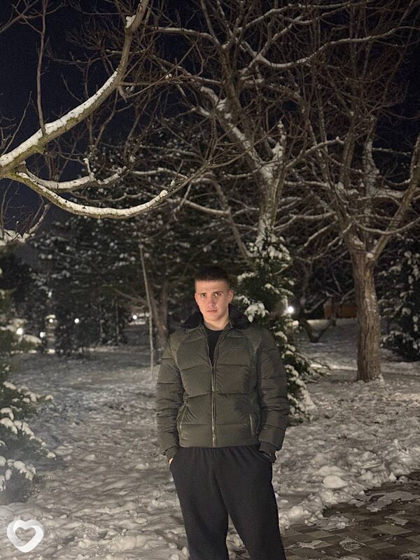 Артём, 21, Анапе — анкета №3970805
