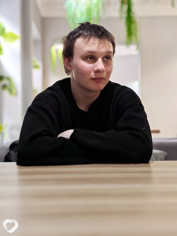 Коля, 21, Барановичах — анкета №3970569